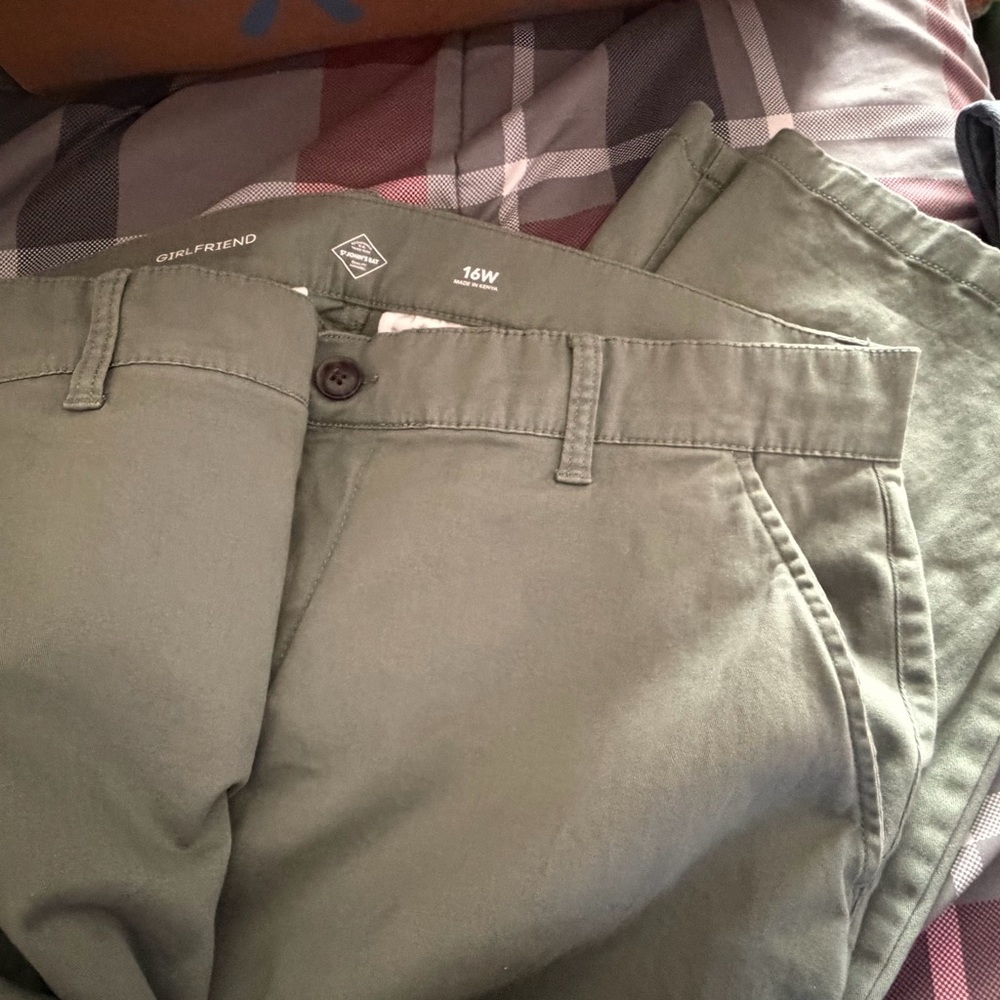 St. John's Bay Olive Green Women's Chinos